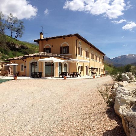 Bed and Breakfast Il Casale San Martino Norcia Exterior foto