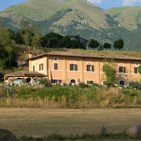 Bed and Breakfast Il Casale San Martino Norcia Exterior foto